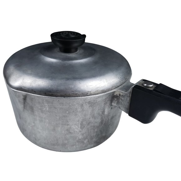 Vintage Magnalite Classic 1Q 2Q Pots with Lids Double Pour Spouts China Si06b - Picture 6 of 10